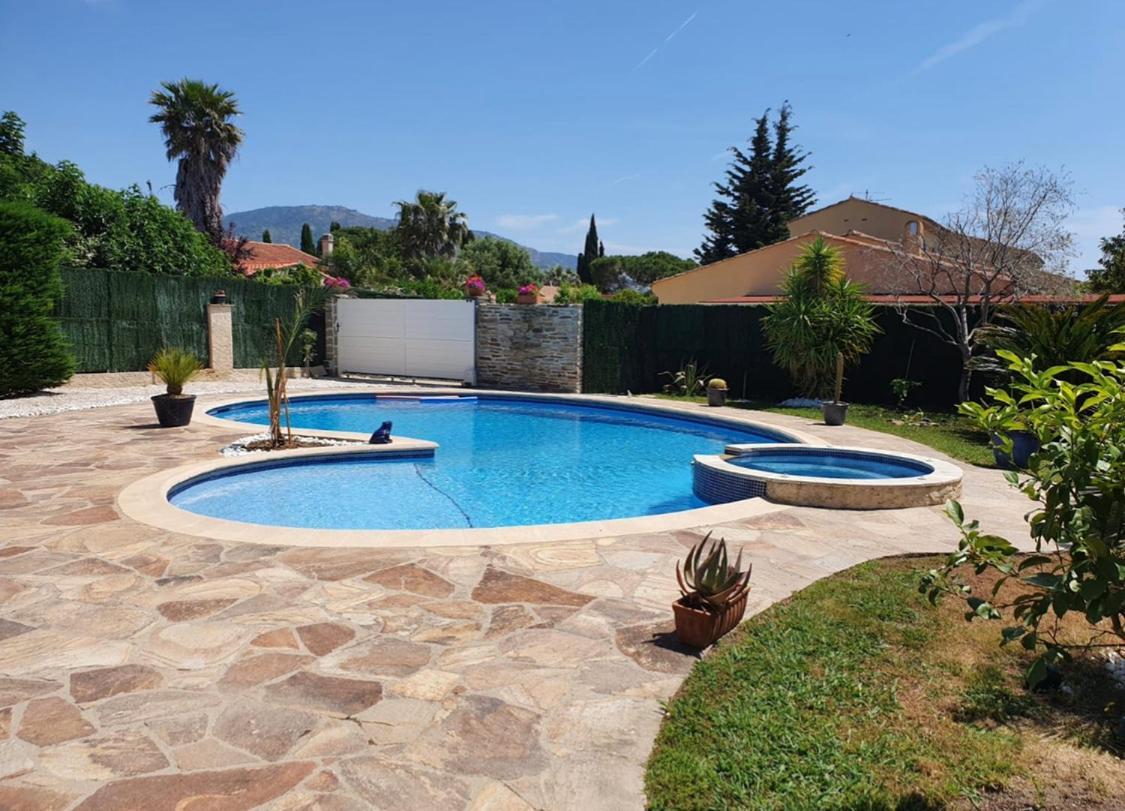 Villa Au Calme Avec Piscine Privative Bormes-les-Mimosas Exterior foto